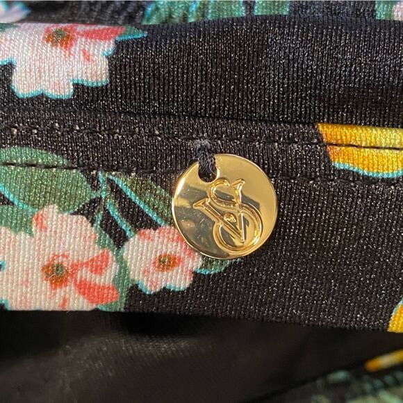 Victoria's Secret Bathing Suit top Ruffle One-Shoulder Brazilian Bikini Lemon L - Picture 9 of 9